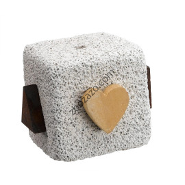 Играчка за гризане за гризачи и малки животни 6 x 6 x h 4,5 cм. - Ferplast